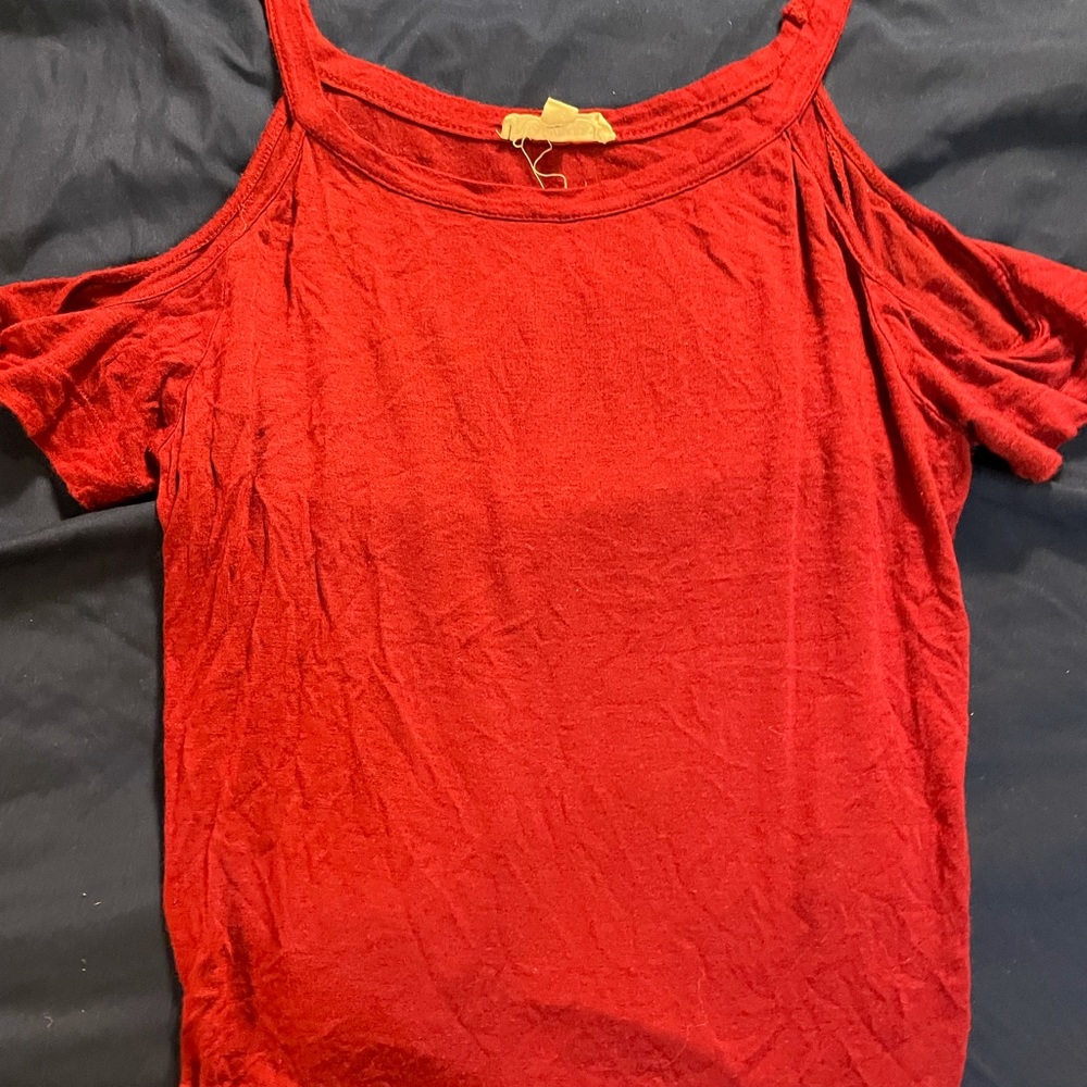 Cold shoulder shirt